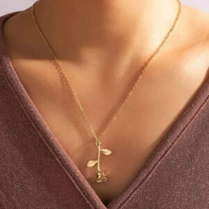 Gold Rose Flower Pendant Necklace